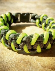 EDC Gear, OD Green & Neon Green Paracord Bracelet, Hunting Fashion