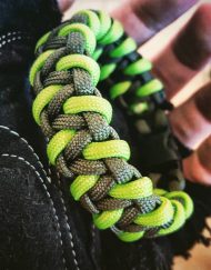 EDC Gear, OD Green & Neon Green Paracord Bracelet, Hunting Fashion